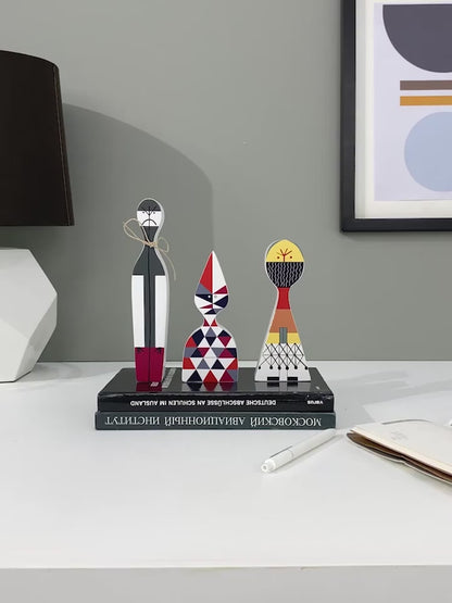 Adorable Wood Sculptures – Kawaii Home & Shelf Decor